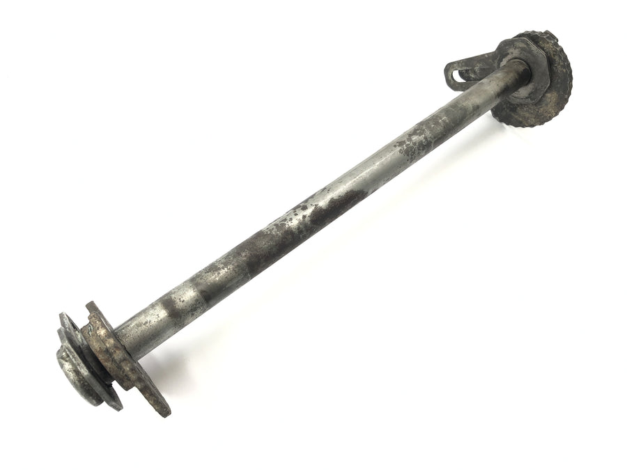 Yamaha XT 600 Z Ténéré 1vj [1986] - rear wheel axle of the lip axle axis with the back with chain tensioner