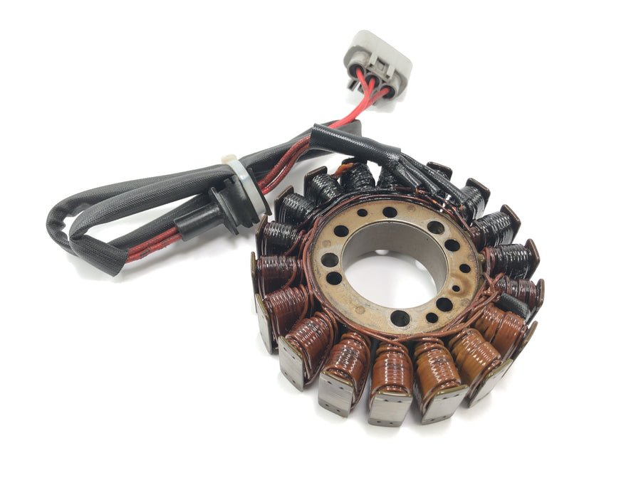 Yamaha Yzf R1 RN09 [2003] - Bobine de générateur de bobine de stator alternateur
