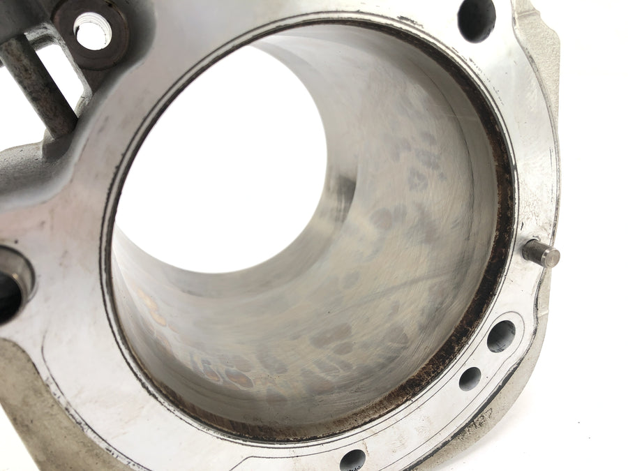 BMW R 1200 R [2007] - Cylinder with piston right