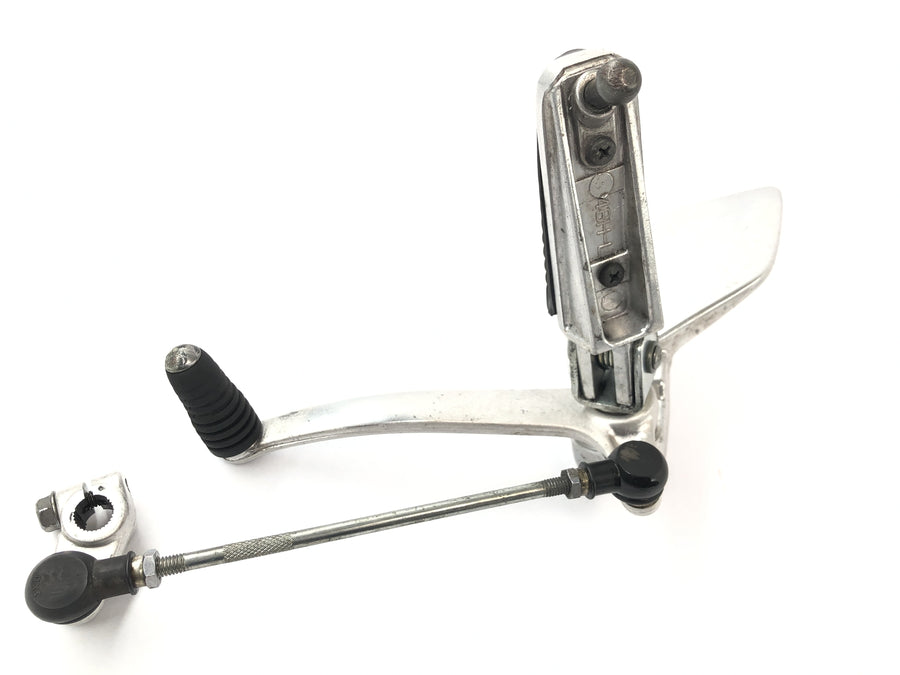Yamaha XJR 1300 RP06 [2002] - Left footrest system with shift pedal and shift linkage