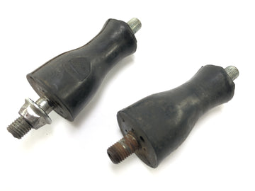 Yamaha XT 500 1U6 [1981] - Indicator mount indicator rubbers pair - 0