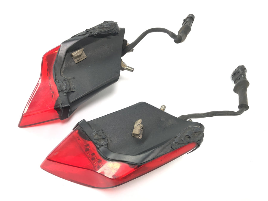 Benelli TNT 1130 [2009] - Rear light rear light left and right
