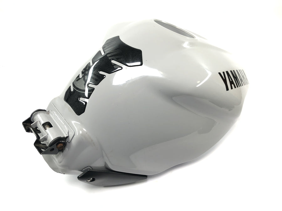 Yamaha YZF R1 RN04 [2001] - Tank Kraftstofftank Benzintank