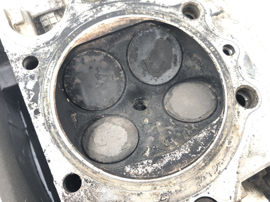 Yamaha TT 600 R DJ01 [1998] - cylinder head