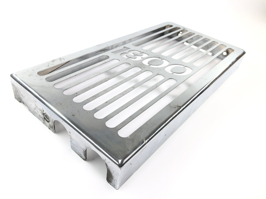 Honda VTX 1800 SC46 [2004] - Cache radiateur grille décorative cache chromé 1800