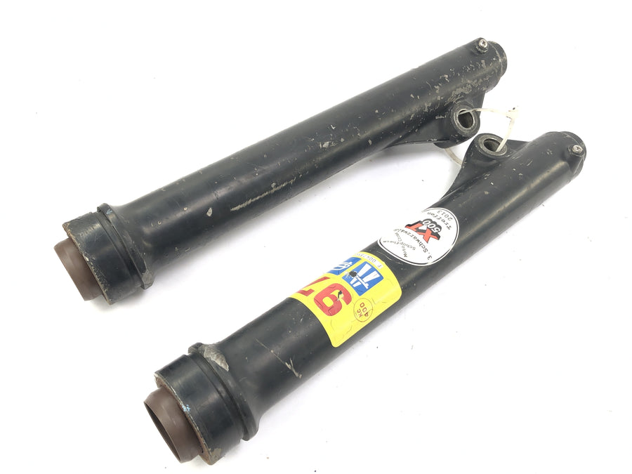 Yamaha XT 500 1U6 [1981] - Fork stanchions left and right