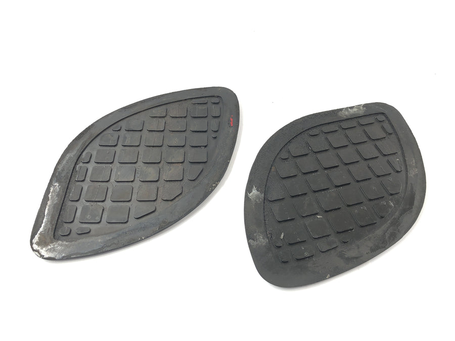BMW R75/5 [1973] - Knee pillows tank pads rubber pillows slip -proof protectors