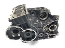 Triumph Daytona 900 T300 [1993] - Logement à moteur Housing vide avec des prises et des pistons en cours d'exécution-8