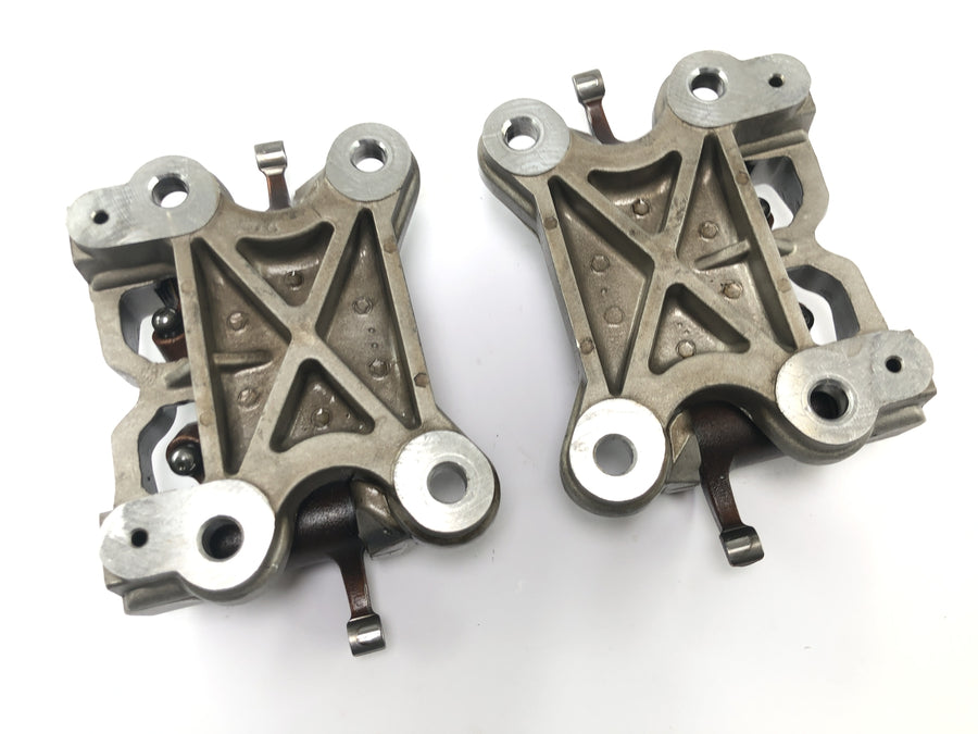 Moto Guzzi V11 Sport [1999] - rocker arm brackets rocker arm carrier bridge valve train pair