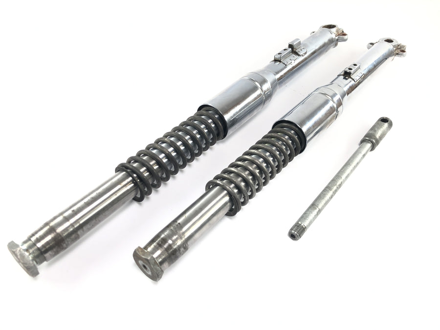 Moto Guzzi V7 Special [1971] - fourche fourche télescopique avec axe fourche télescopique fourche de roue avant