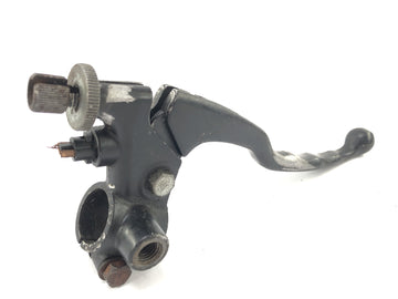 Yamaha XT 500 1U6 [1981] - Fixation guidon levier de frein droit