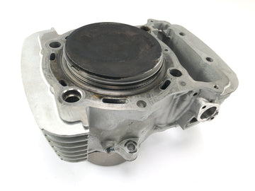 Kawasaki VN 1600 Classic VNT60A [2007] - Cylindre avec piston arrière
