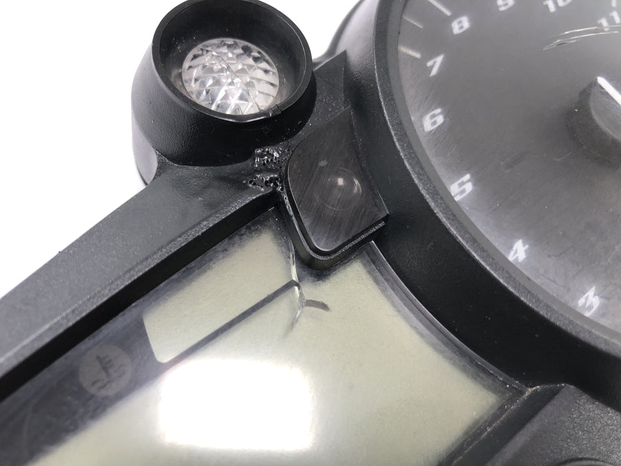 Yamaha YZF R1 RN09 [2003] - Tachometer Drehzahlmesser Cockpit Instrumentenanzeige