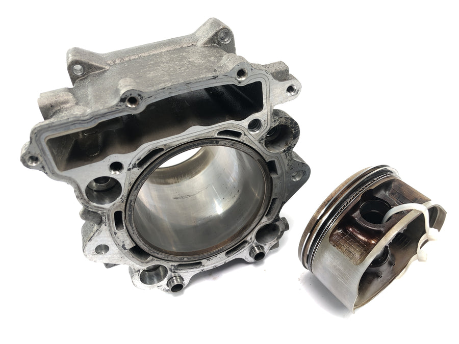 Yamaha XTZ 660 3YF [1992] - cylinder with piston