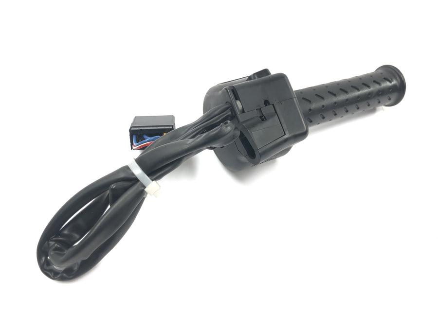 Triumph Tiger 955i 709EN [2003] - Handlebar fitting right throttle grip handlebar switch