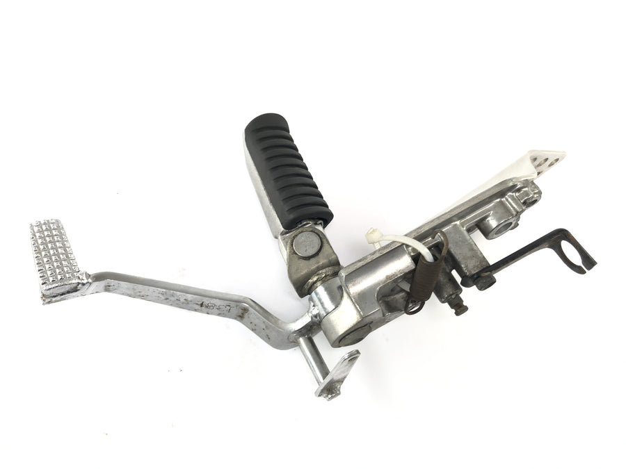 Kawasaki ZRX 1200 S ZRT20A [2002] - footrest system right brake pedal foot pedal bracket