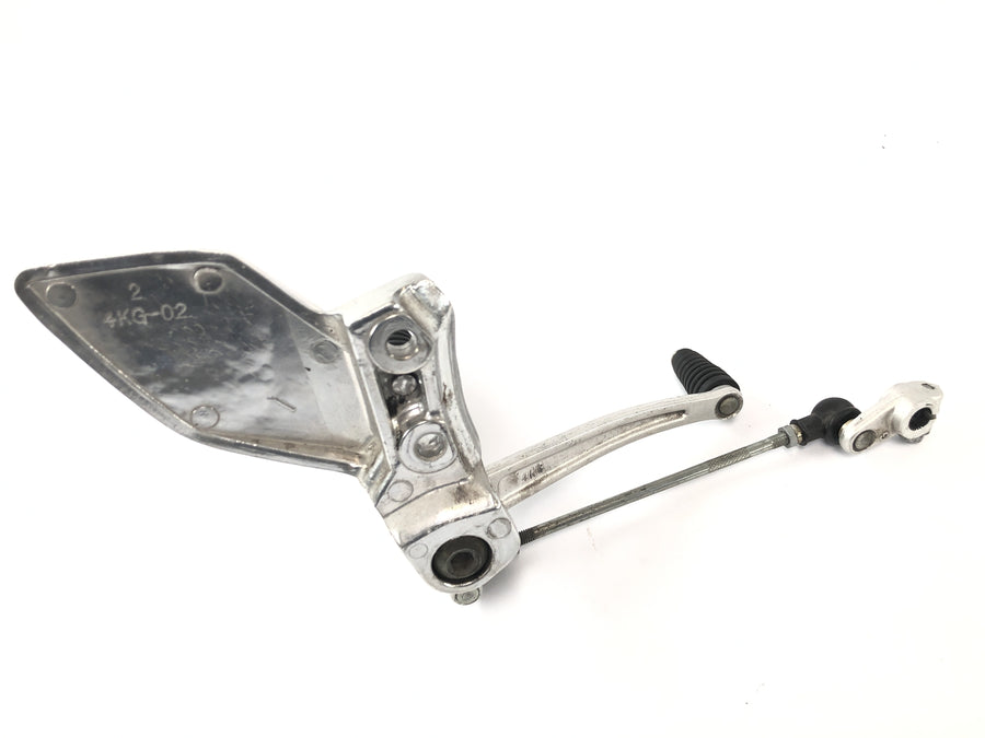 Yamaha XJR 1300 RP06 [2002] - Left footrest system with shift pedal and shift linkage