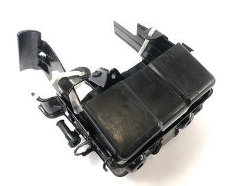Honda XBR 500 PC15 [1989] - Absorption de batterie du support du support du support du support de boîtier de la batterie