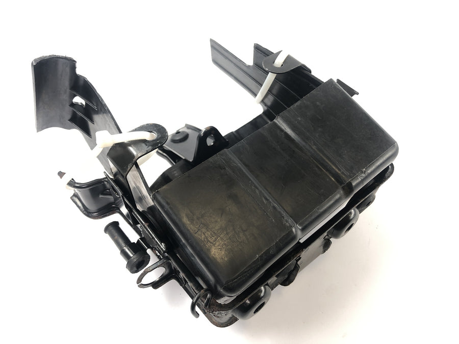 Honda XBR 500 PC15 [1989] - Absorption de batterie du support du support du support du support de boîtier de la batterie