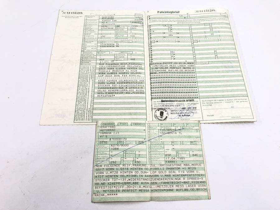 Yamaha FJ 1100 47E [1985] - Cadre avec papiers