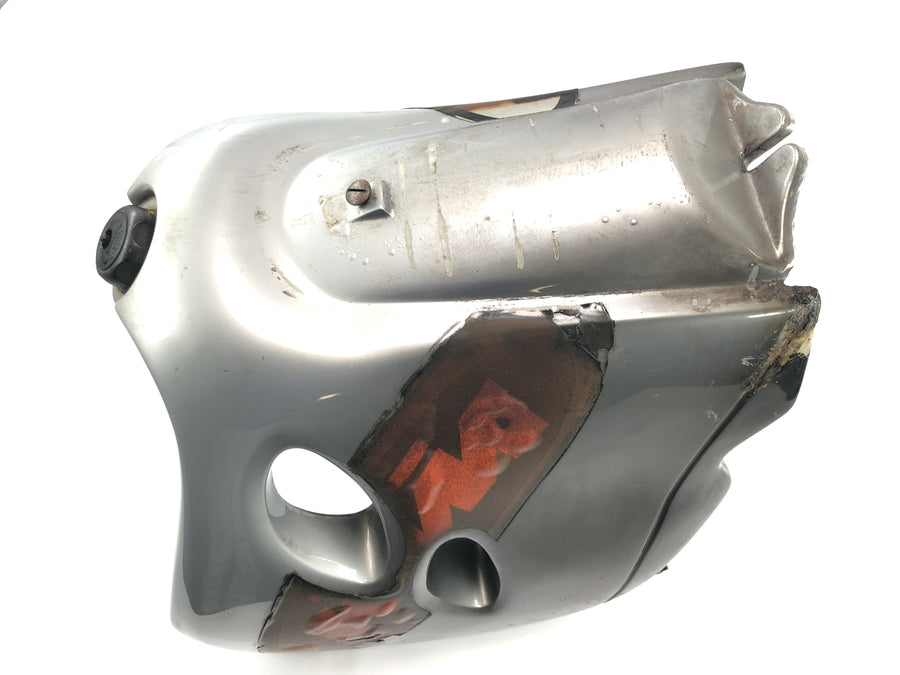 KTM 640 Adventure LC4 [2001] - Réservoir de carburant avec robinets de carburant endommagés