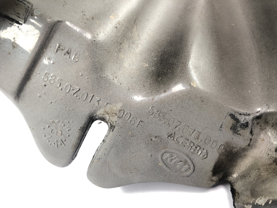 KTM 640 Adventure LC4 [2001] - Réservoir de carburant avec robinets de carburant endommagés