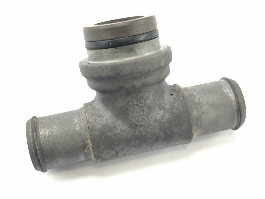 SWM SM 125 R [2018] - cooling water flange coolant connection