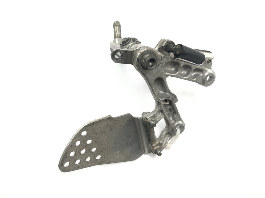 Honda CBR 900 RR Fireblade SC33 [2000] - Front right footrest Driver's footrest with brake pedal