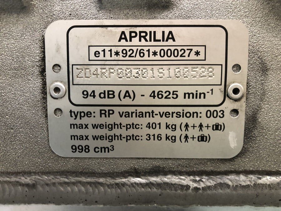 Aprilia RSV 1000 RP Mille [2001] - cadre avec papiers
