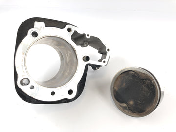 BMW R 1200 C 259C [1997] - Cylindre avec des pistons à gauche
