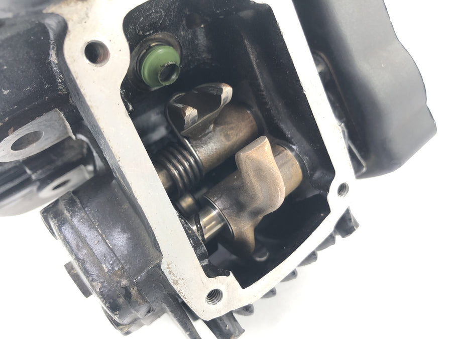 Ducati 900 SS [1991] - Vertical cylinder head with rocker arms