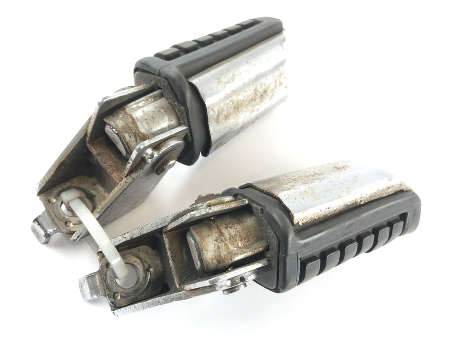 Honda Goldwing GL 1100 SC02 [1980] - Pedia's footrests on the left and right