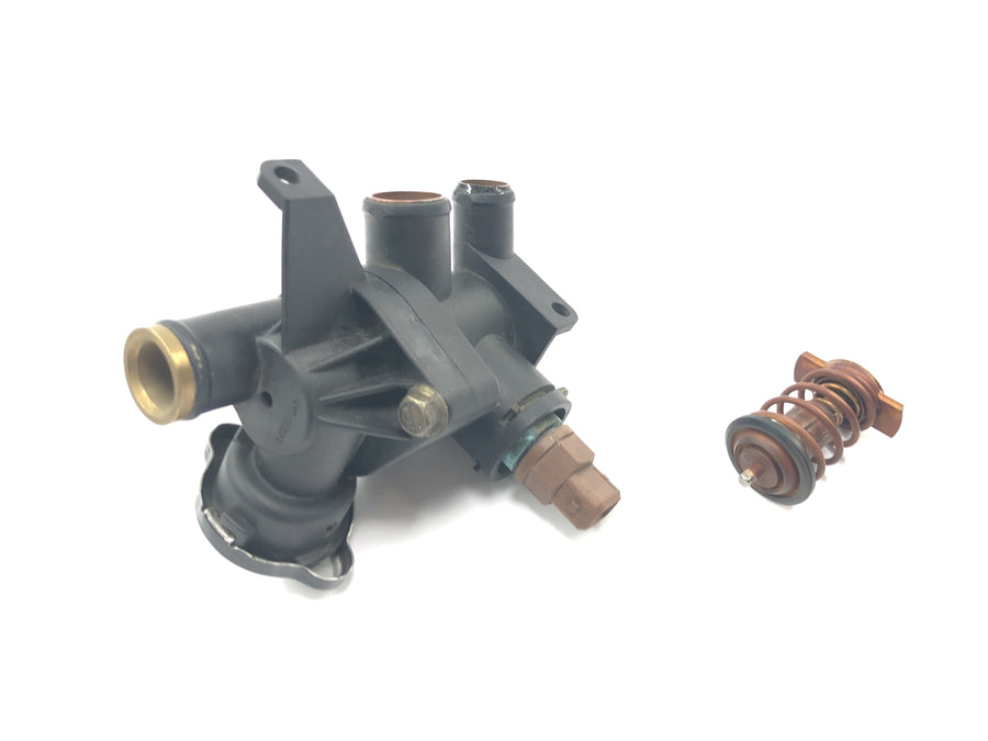 Triumph Tiger 955i 709EN [2003] - Thermostat Thermostatgehäuse Kühlmittelregler