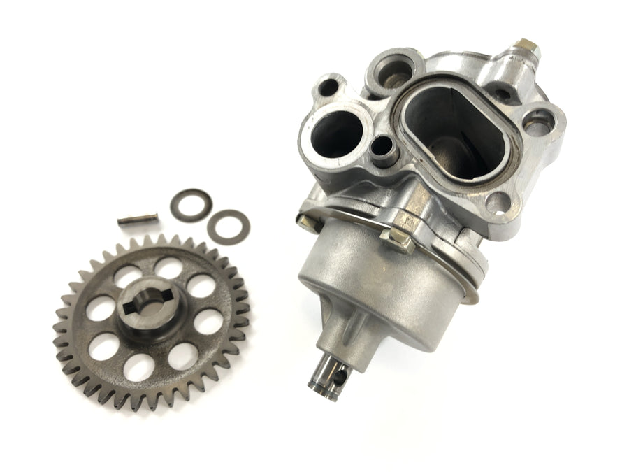 Suzuki GSF 1200 S Bandit WVA9 [2003] - Oil pump with gearwheel