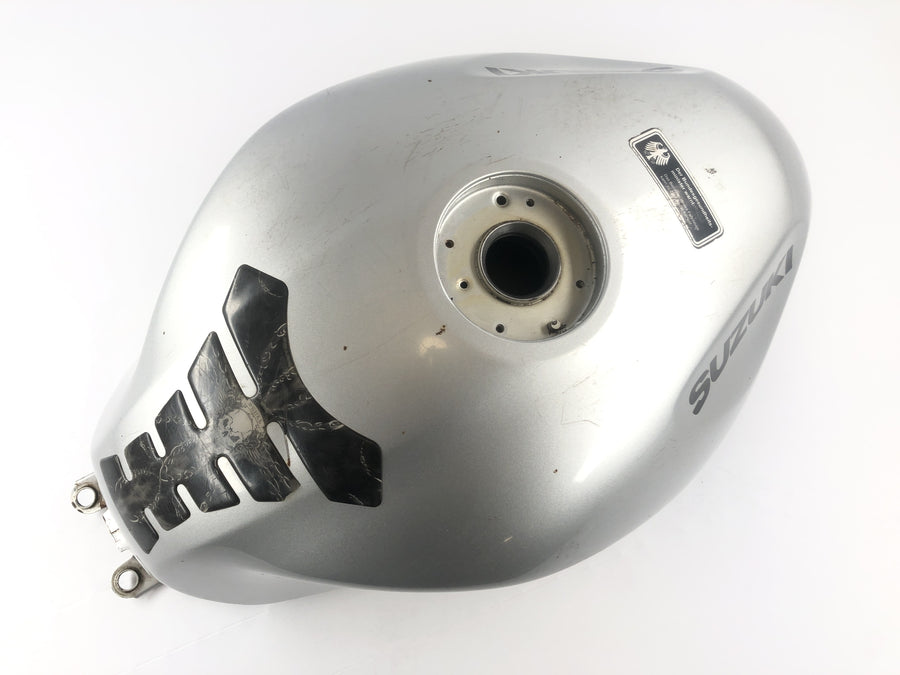 Suzuki GSF 1200 S Bandit WVA9 [2003] - Tank Benzintank mit Beule
