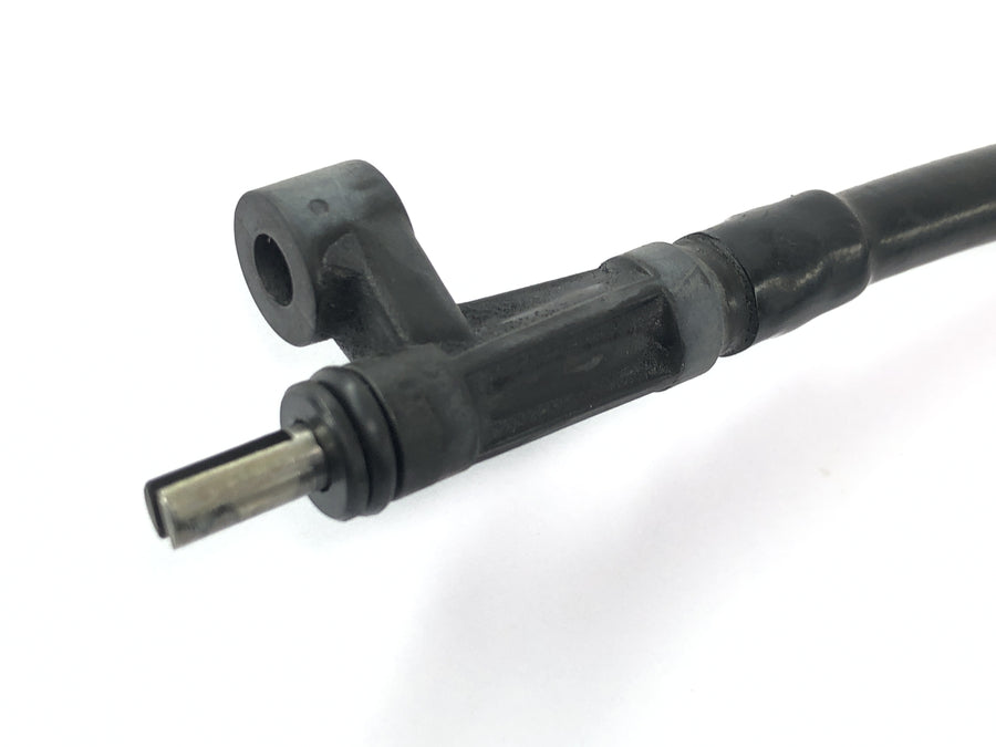 Triumph Daytona 900 T300 [1996] - Speedometer cable
