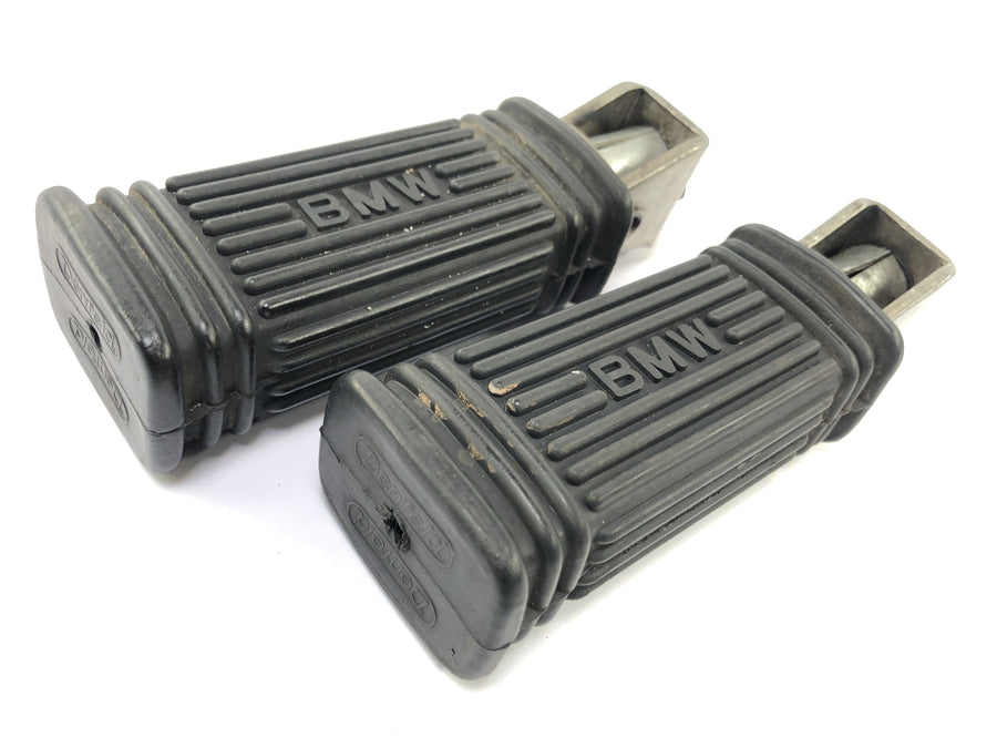 BMW R 60/5 [1973] - Passenger footrests left and right