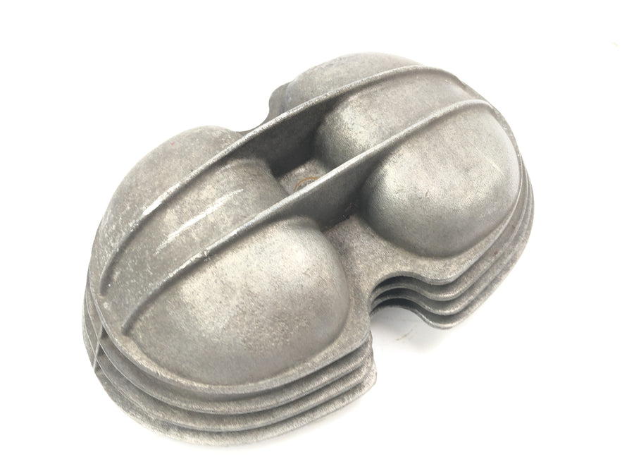 BMW R75/5 [1973] - valve lid on the right