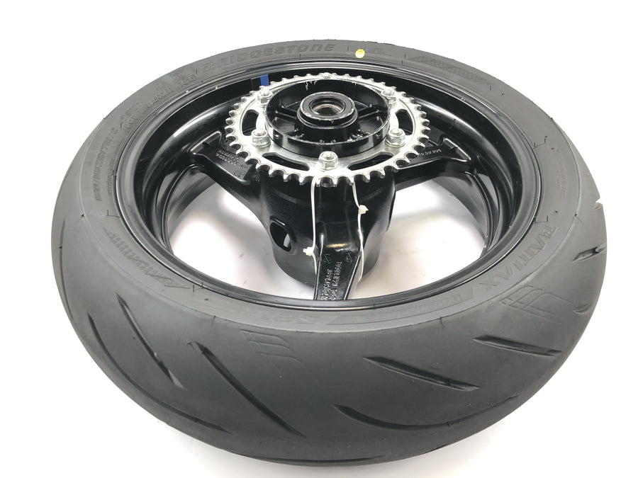 Honda CBR 600 RR PC37 [2004] - Hinterrad Felge Rad 5.50 x 17"