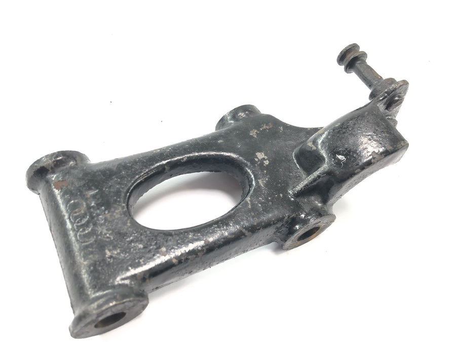 DKW NZ 250 [1938] - Swing arm mount, rear wheel swing arm adapter