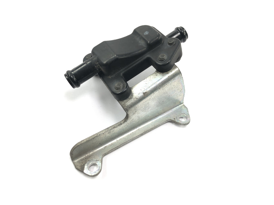 Yamaha WR 125 X DE07 [2010] - Secondary air valve valve SAS vacuum valve