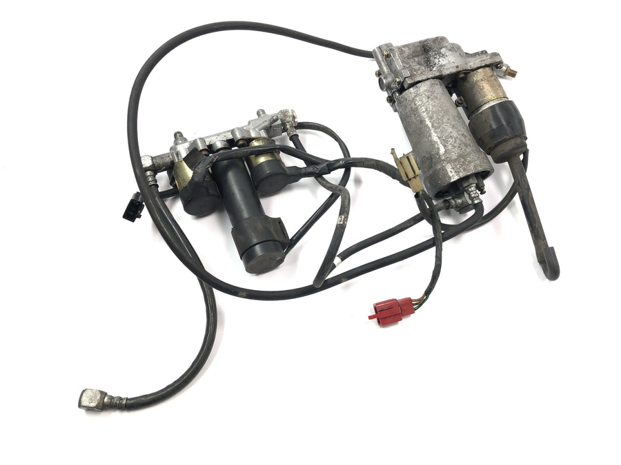 Honda GL 1500 Goldwing SC22 [1987] - Bloc soupape de l'unité de commande de suspension pneumatique du compresseur