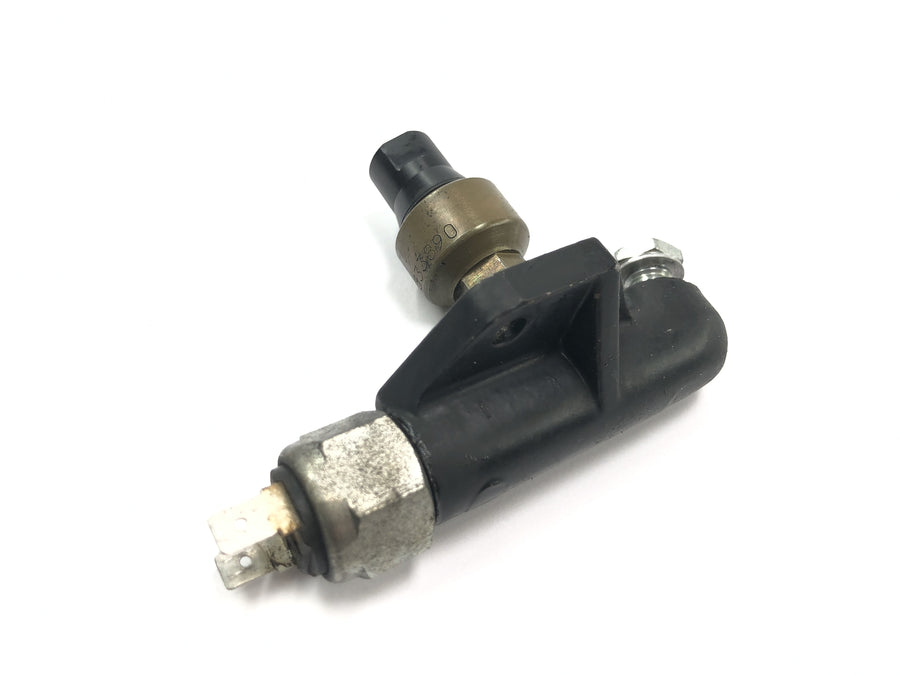 Moto Guzzi California 1100 EV KD [1998] - Rear brake light switch hydraulic