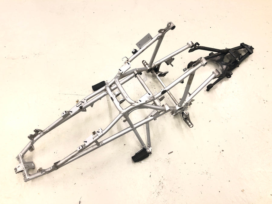 BMW R 1200 GS R12 K25 [2004] - cadre avec papiers cadre principal cadre arrière châssis