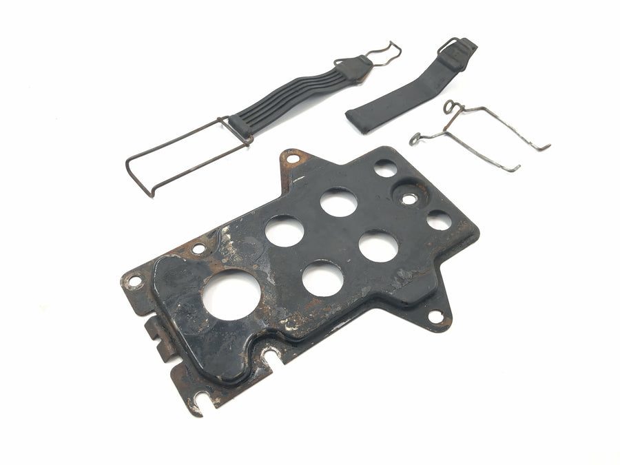 MOTO GUZZI CALIFORNIA 2 1000 VT [1982] - Plaque support batterie support batterie