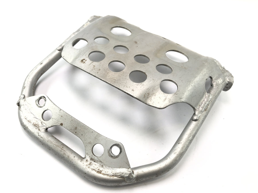 Suzuki DR 350 SK42B [1991] - Protection du moteur sous la protection de la conduite