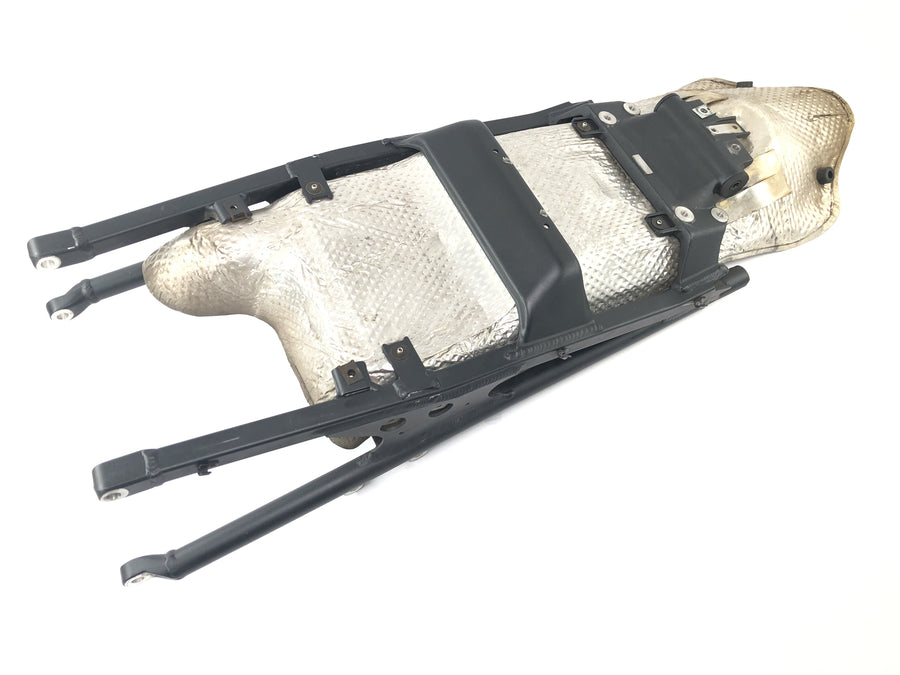 Triumph Sprint ST 1050 [2005] - rear frame with heat protection