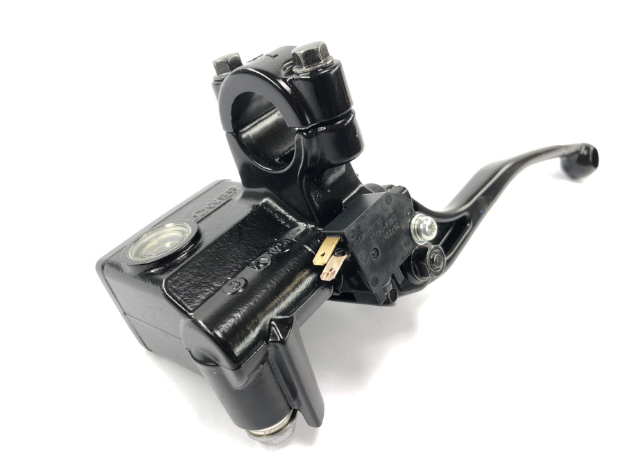 Kawasaki Ninja 125 BX125B [2024] - brake pump at the front hand brake pump with leverage