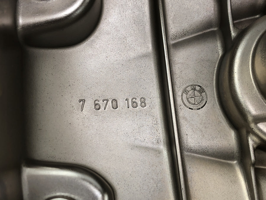 BMW R 1200 CL K30 [2003] - Ventildeckel Rechts