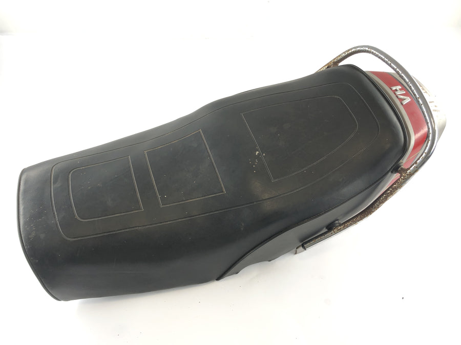 Yamaha XS 400 2A2 [1982] - Selle avec rail pour passager